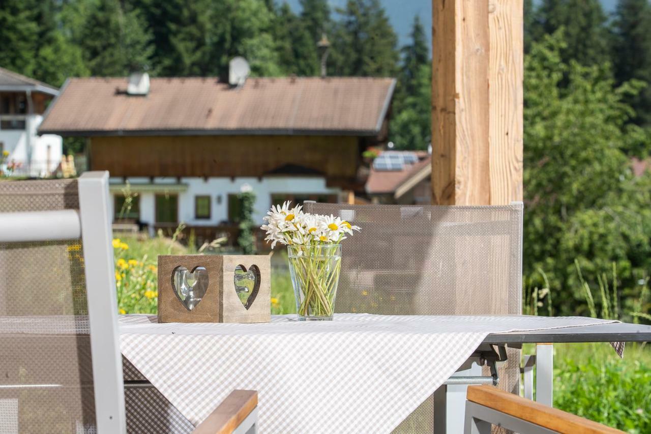 "Chalet Bergzeit" Ferienhaus Mit Sauna & Wellness Fuegenberg Exterior foto